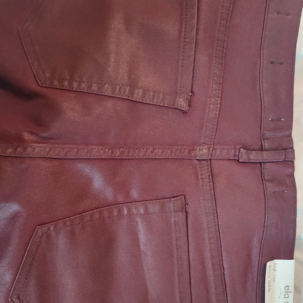 Ella Moss Burgundy Ankle & Cropped Jeans